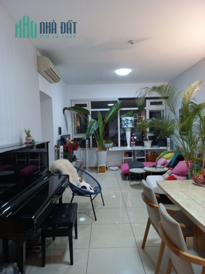 Chính chủ bán căn hộ cao cấp tuyệt đẹp Saigon Pearl