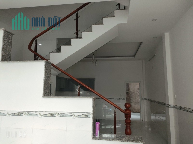 Bán gấp nhà 4 T HXH, ( 4pn, 5wc ), 70M2, Thạnh Xuân, Q12, chỉ 4 tỷ 800tr.