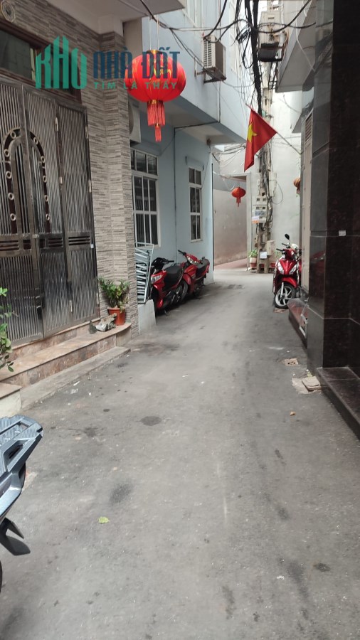 BÁN NHÀ HÀ CẦU HÀ ĐÔNG DT; 46M2. 2 TẦNG. MT; 4,5M GIÁ 3,8 TỶ. NGÕ RỘNG. ĐẦY ĐỦ TIỆN ÍCH .