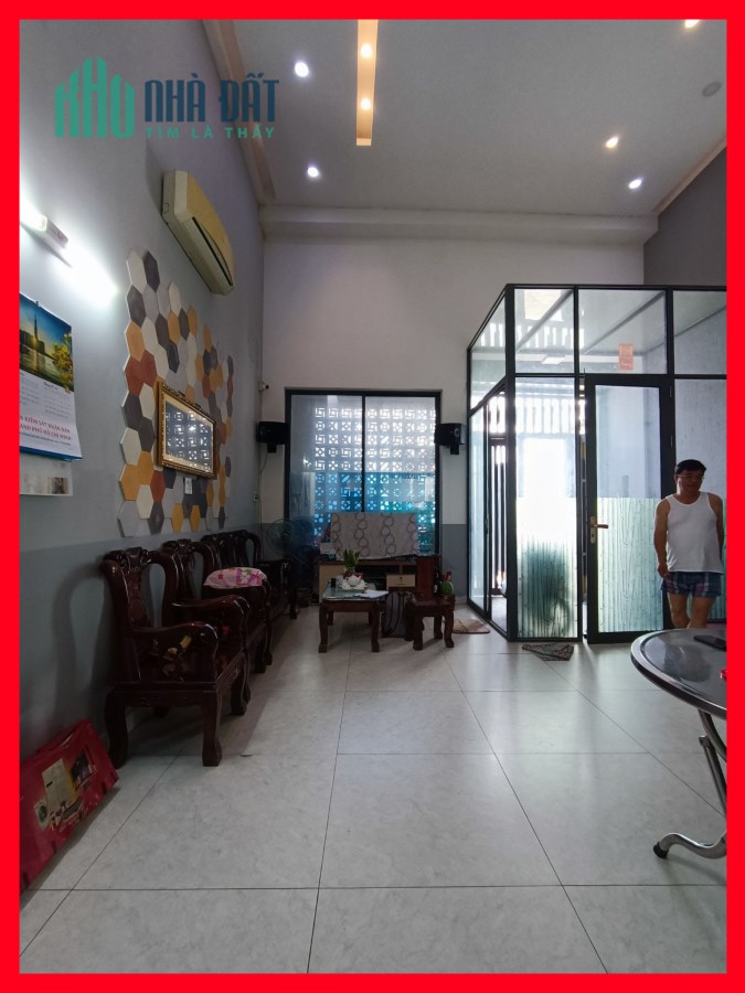 BÁN GẤP NHÀ NGANG KHỦNG, 2 TẦNG, 94m2, ÂU CƠ P10 TÂN BÌNH