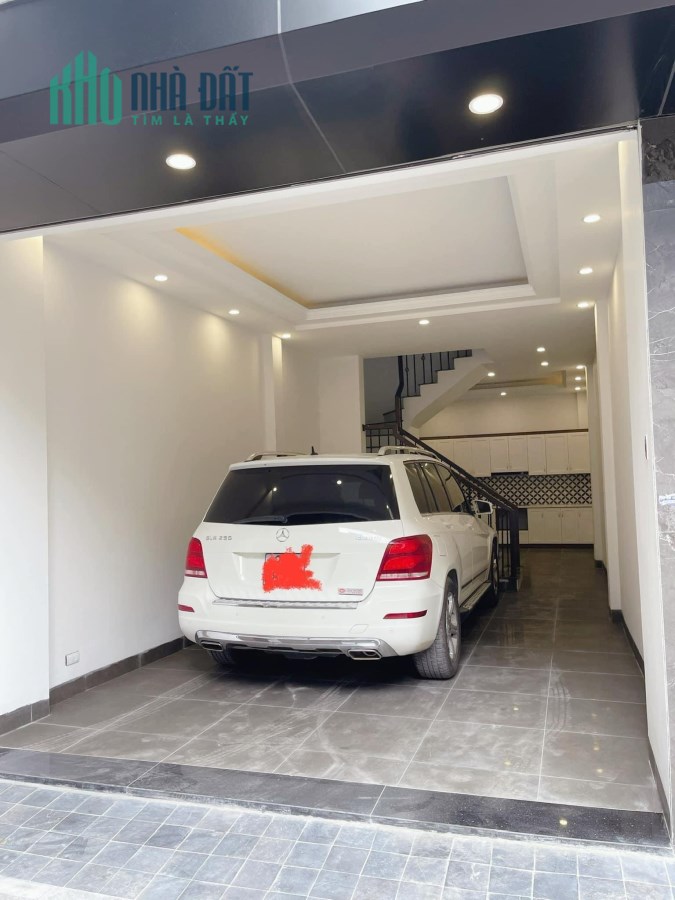 Bán nhà mới xây Nguyễn Sơn Gia Thụy, vuông nở hậu, gara, 65m*6T, MT4.5m, 7.9 tỷ