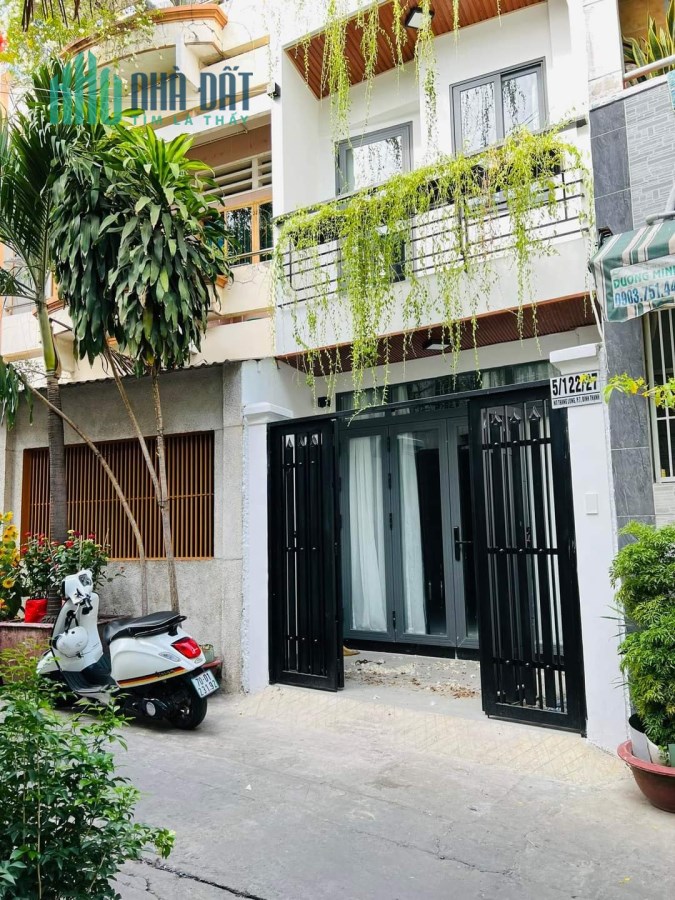 TÔI CHỦ BÁN NHÀ 3 LẦU CỰC ĐẸP, HẺM XE HƠI, Đ NƠ TRANG LONG GẦN CHỢ BÀ CHIỂU GIÁ CHỈ 6.45 TỶ