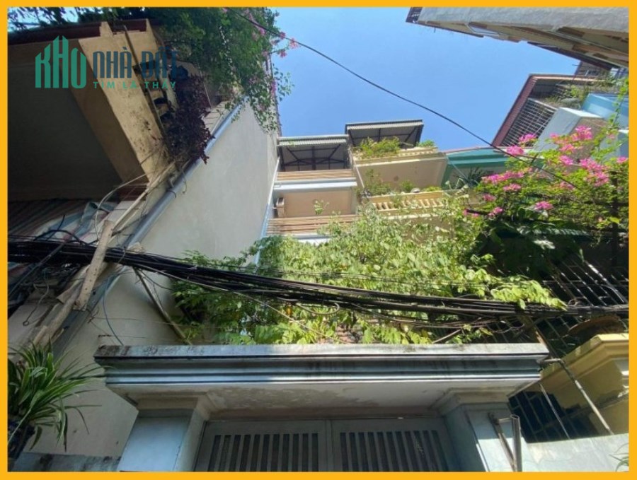 Bán GẤP Triều Khúc 3 mặt thoáng, trông như biệt thự, DT68m2 x 5 tầng, giá 6.3 tỷ.