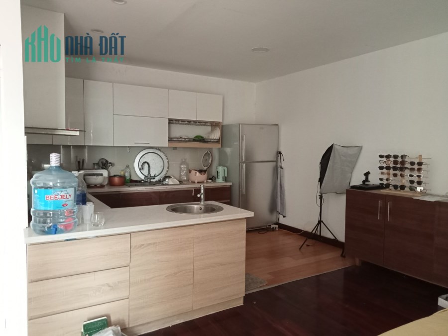 Mình muốn nhượng lại phòng số 20 ngõ 80 Trần Duy Hưng, Cầu Giấy, Hà Nội.