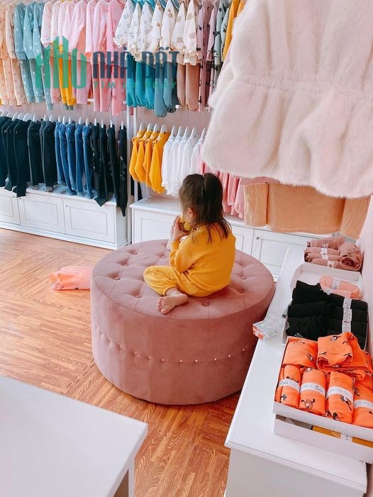 Em có shop quần áo trẻ em ở Đốc Thiết Tp. Vinh, Nghệ An cần chuyển nhượng