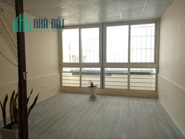Bán gấp nhà phố Nguyễn Du 50m2, 5 tầng, 4MT chỉ 5 tỷ