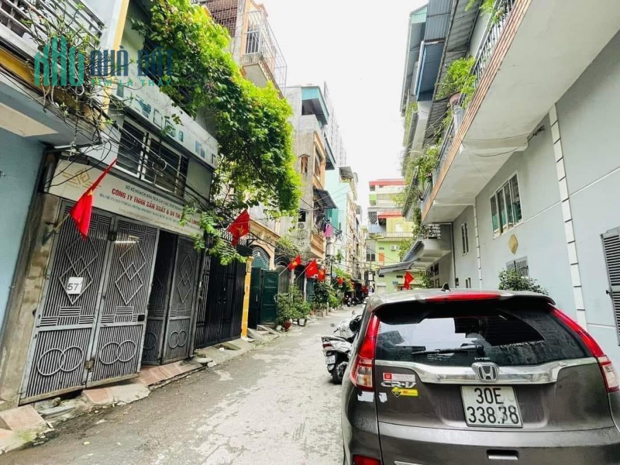 Phân lô Hai Bà Trưng Phố 8-3, Ô tô vào nhà 83M2*5 Tầng giá 8.8 Tỷ