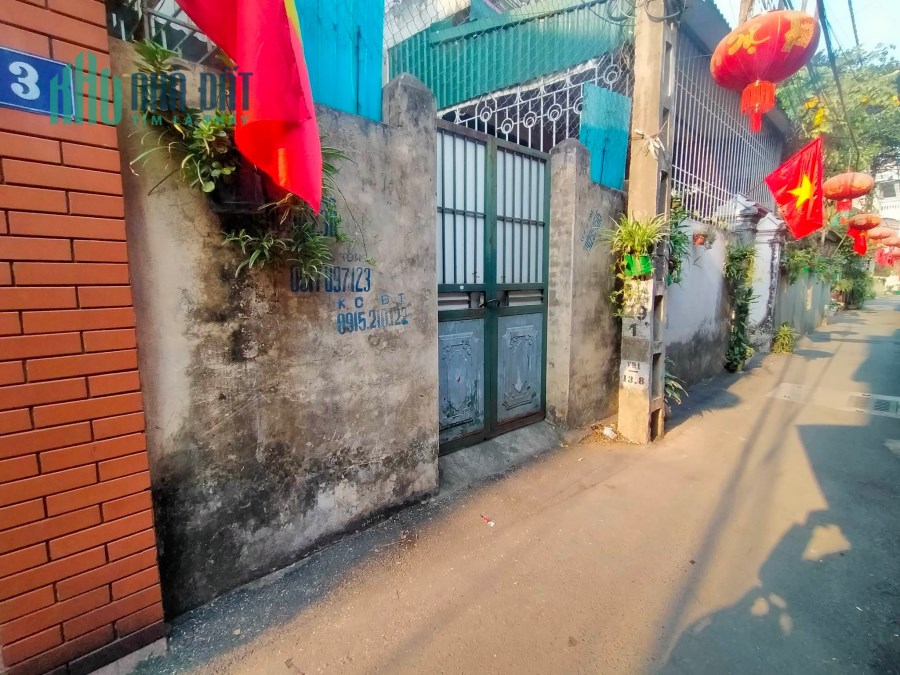 BÁN NHÀ TRUNG TÂM VIỆT HƯNG - NGÕ THÔNG GẦN Ô TÔ - TIỆN ÍCH NGẬP TRÀN