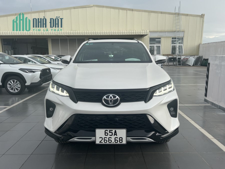 bán xe Fortuner Legender 2.4AT Phường An Hòa, Quận Ninh Kiều, Cần Thơ