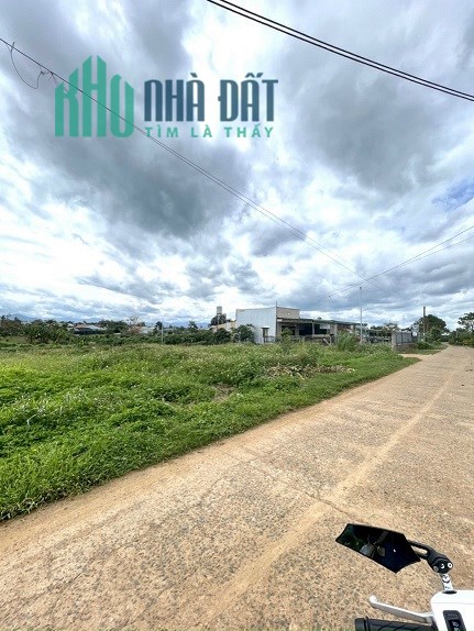 CẦN BÁN LÔ ĐẤT ĐẸP TẠI BẢO LỘC - LÂM ĐỒNG
