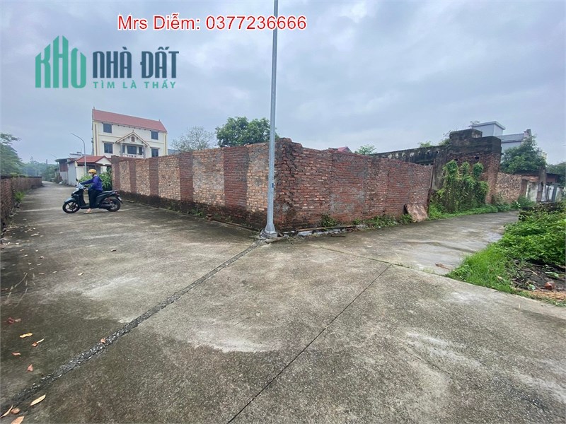 Giá 22 triệu, Mrs Diễm cần bán 80m đất Hà Lâm 2, Thụy Lâm, Đông Anh