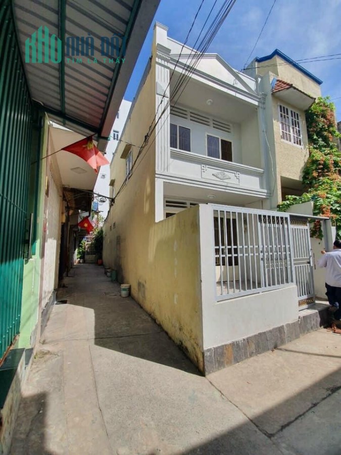Nhà  ngay góc Nơ Trang Long-Nguyễn Xí 83m2, 2 tầng, 6.3 tỷ TL