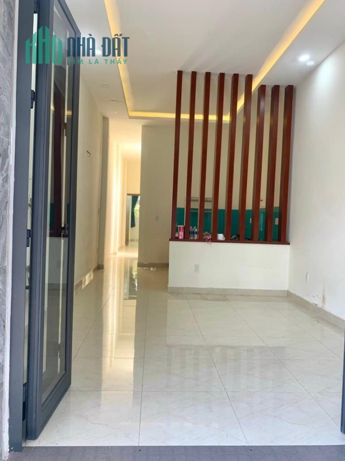 BÁN NHÀ MỚI Ở NGAY ĐẶNG NHỮ LÂM NHÀ BÈ. DT 4x17.5. NHỈNH 3 TỶ. SHR-FULL TIỆN ÍCH