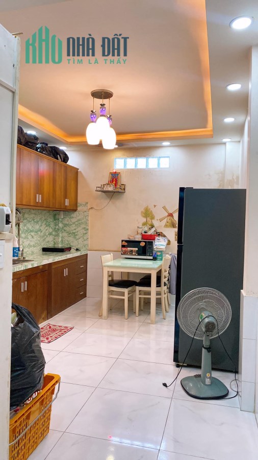 Nhà Phú Thọ Hòa Tân Phú Cạnh Trường GTVT Hẻm 4m - 72m2 - Chỉ NHỈNH 6 Tỷ
