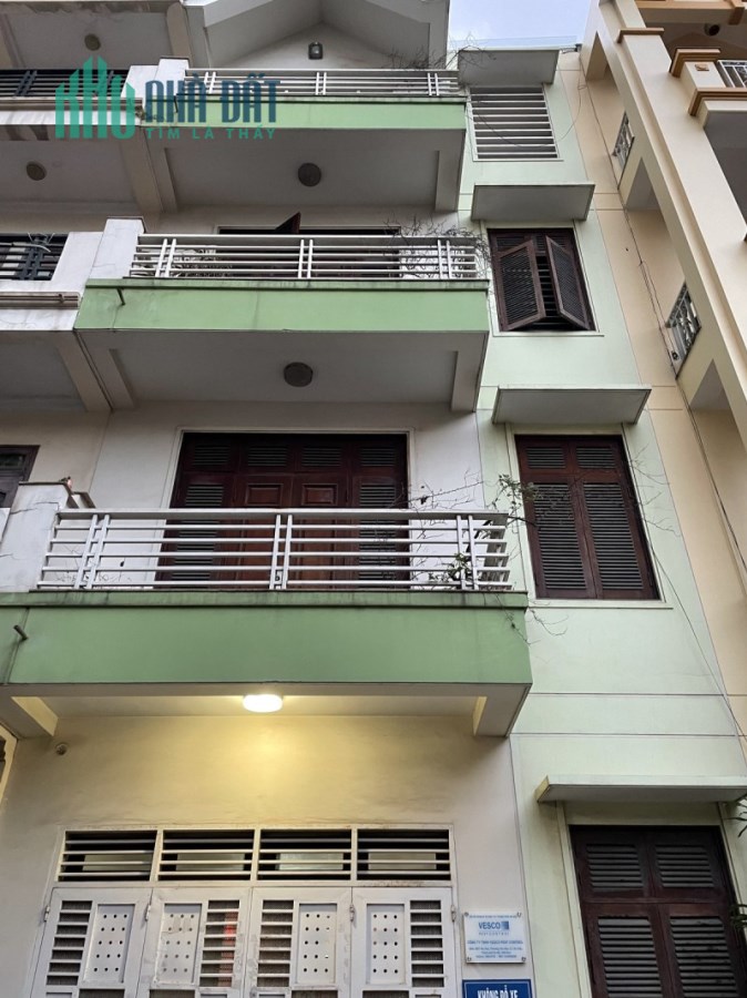 Bán nhà phố Giảng Võ ngõ ô tô, kinh doanh khủng, DTXD 98,5m2, MT 7.5m. 0338080356