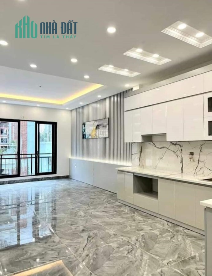 Bán nhà đường Bà Triệu,quận Hà Đông, DT 39m2, MT 3,5 giá 3.6 tỷ.
