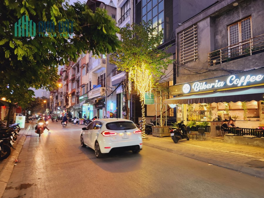 Bán mảnh đất mặt phố Đội Cấn, Ba Đình, không có mảnh thứ hai, 57m, mặt tiền 5m, chỉ 9,9 tỷ