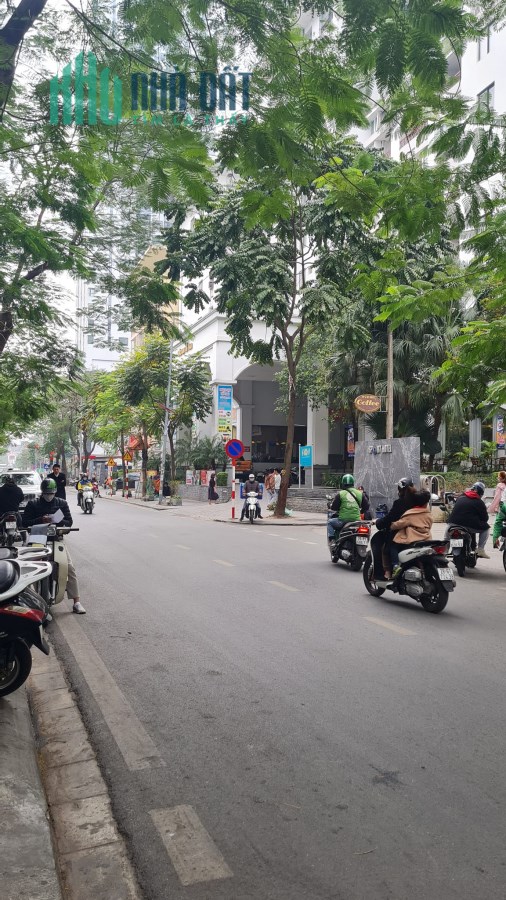 Sổ đỏ trao tay! Nhận ngay nhà 7 tầng vị trí đẹp nhất phố Lê Văn Thiêm, Thanh Xuân, vỉa hè, kinh
