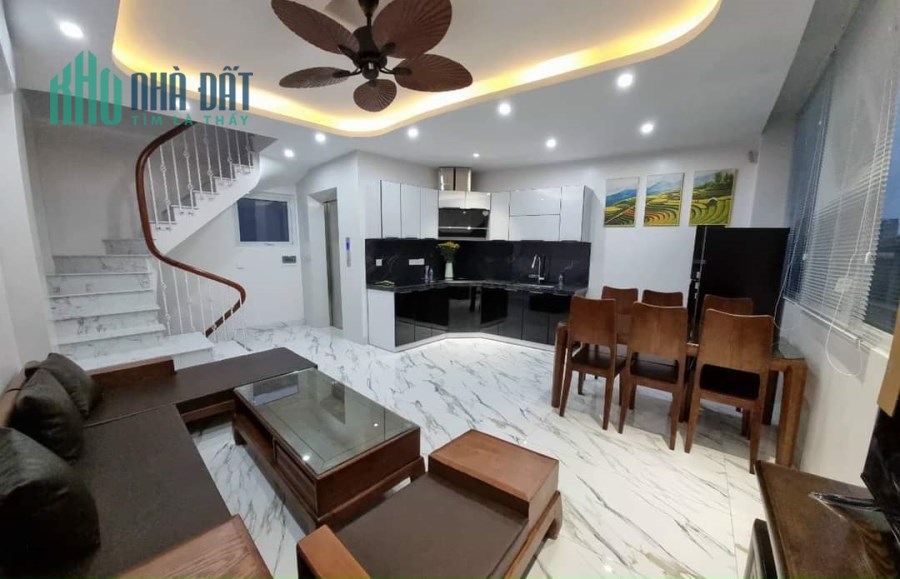 Bán nhà 5tầng dân xây phố Giang Văn Minh 42m2 hơn 4 tỷ gần phố 0934266313