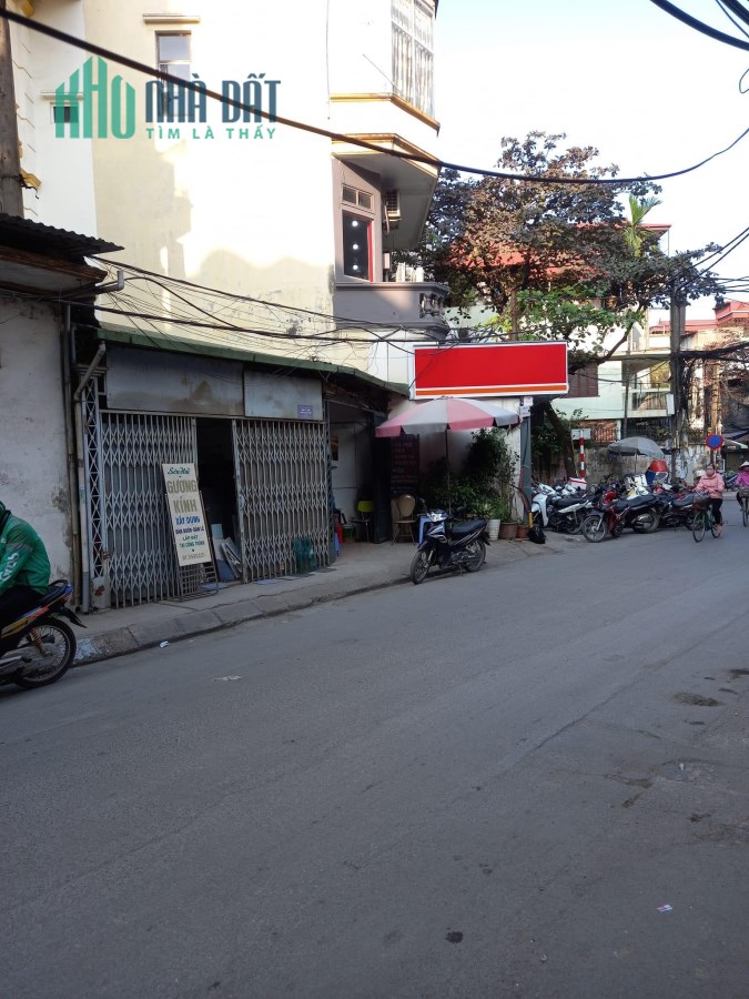 Cho thuê nhà Nguyễn Khánh Toàn Cầu Gíây