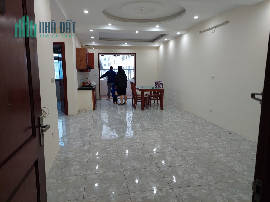 Chính chủ cho thuê căn góc chung cư 2412HH1B Bán đảo Linh Đàm, Hoàng Liệt, Hoàng Mai, HN