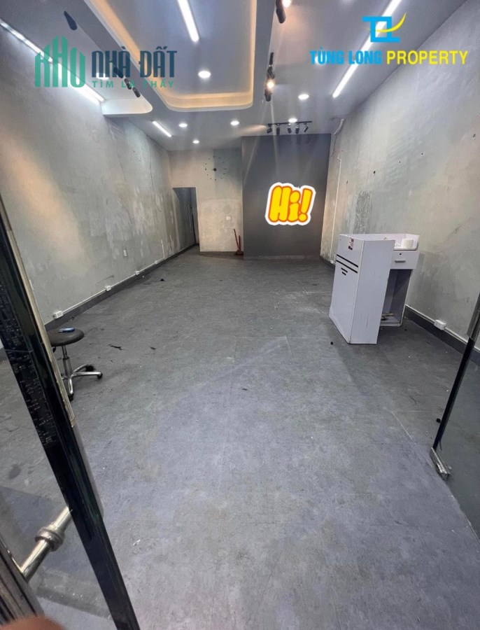 Cho thuê mặt bằng kinh doanh sầm uất đườngNguyễn Hoàng trung tâm Hải Châu
