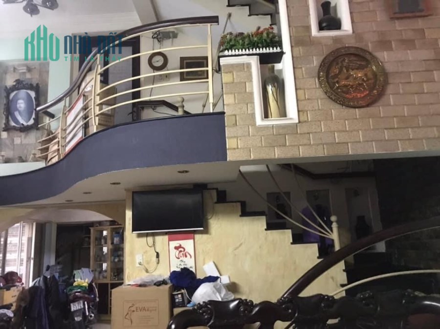 Bán nhà siêu rẻ 200m2 7tỷ500triệu Nguyễn Duy Dương phường 03 quận10  TpHCM .