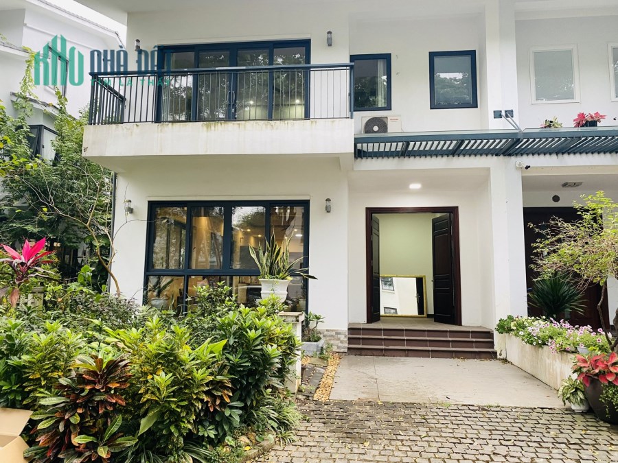 Cần cho thuê biệt thự song lập Ecopark diện tích 189m²