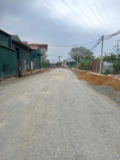 Chính chủ bán đất thổ cư 120m2 thôn Thượng:
