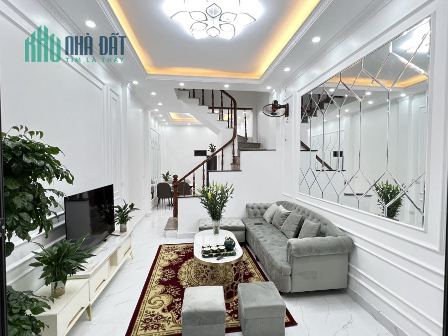 bán nhà phố Tam Trinh , 31m2 x 5 , Chủ nhà mua căn khác to hơn nên bán