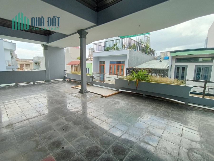 Bán biệt thự Luỹ bán Bích ngay UBND Quận Tân Phú, 10.5x19m, 4 Tầng, 16 tỷ