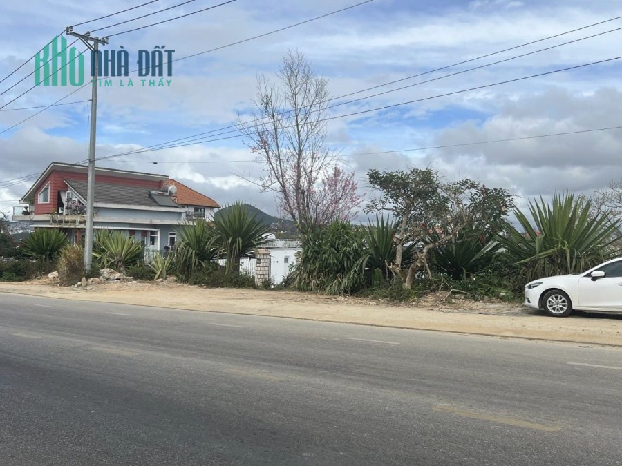 Bán đất mặt tiền kinh doanh đường Hùng Vương, Đà Lạt 476m2