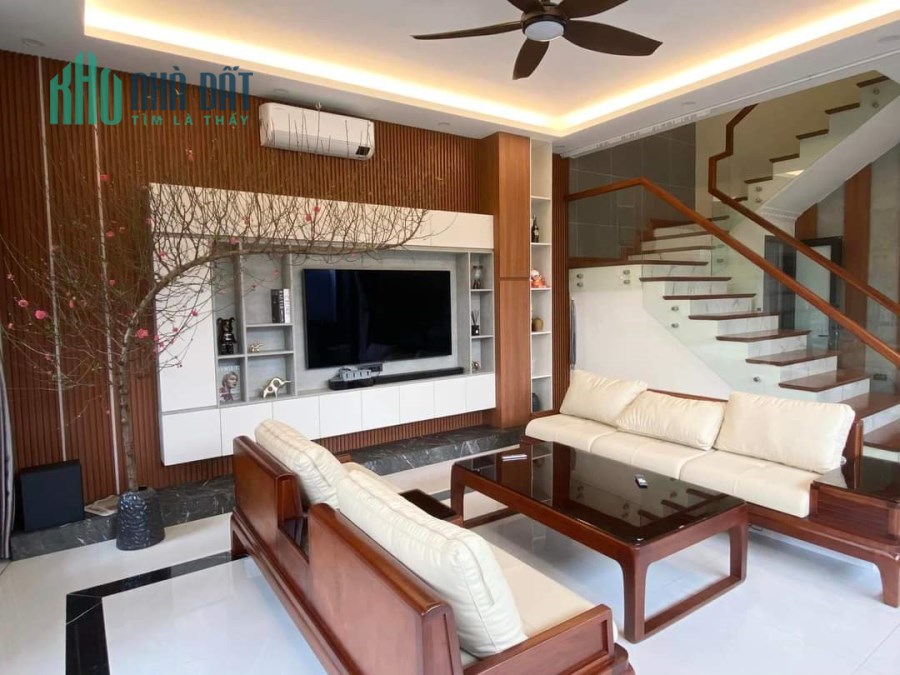Nhà đẹp đẳng cấp Đàm Quang Trung, 65m, mt 6m, gara 2 ô tô 7 chỗ, thang máy, nhỉnh 8 tỷ.