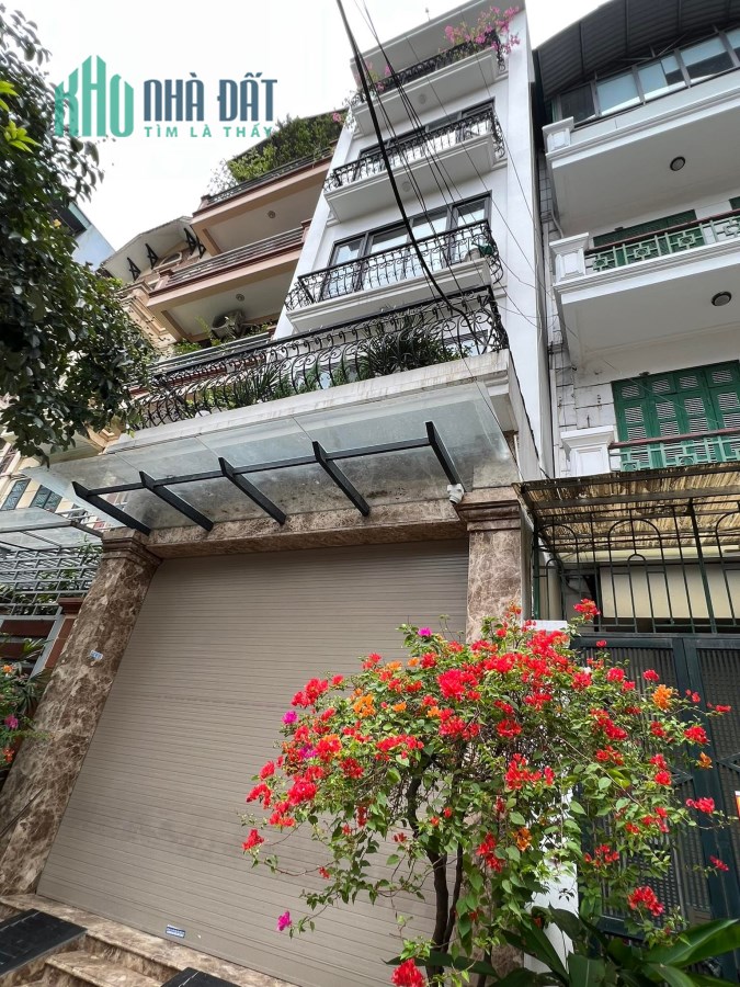 KO CÓ CĂN THỨ 2! Phố Vip Nguyên Hồng - 200 triệu/m2 - 55m2 - Kinh doanh, ở sướng, vị trí đỉnh