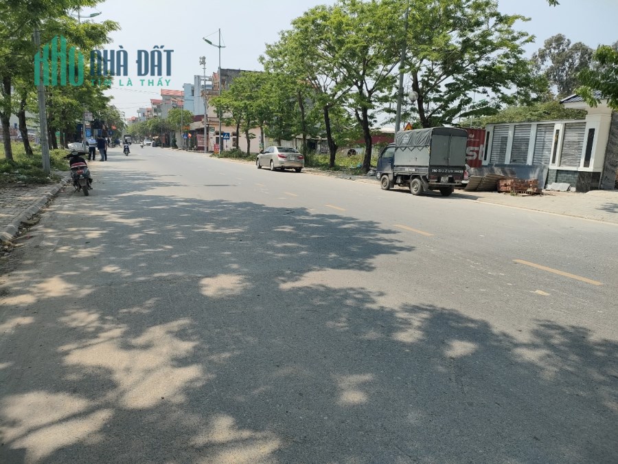 DIỆN TÍCH 100 M MẶT TIỀN 6 M GIÁ HƠN 1 TỶ  ĐƯỜNG 2 Ô TÔ TRÁNH NHAU PHÓNG VI VU 
HƯƠNG MẠC , Thành