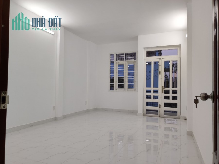BÁN NHÀ  QUẬN TÂN PHÚ ĐƯỜNG HÒA BÌNH 100M2 DƯỚI 7 TỶ