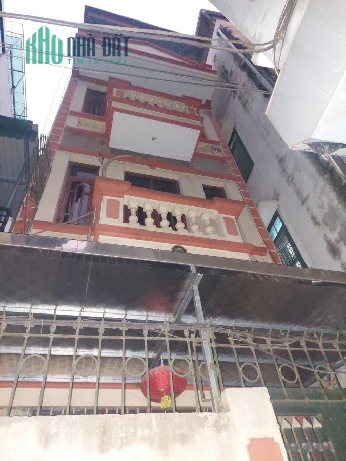 CHỈ 5.1 TỶ CÓ NGAY CĂN NHÀ 54 M2 ĐẸP MẶT NGÕ HOÀNG NHƯ TIẾP.