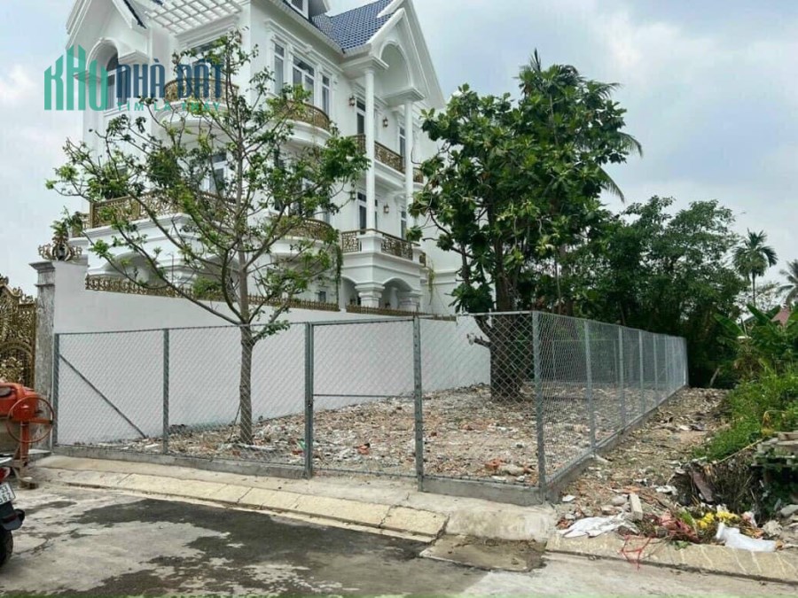 chính chủ cân bán gâp đat vuon lai giam 900 tr bán lo  8ty1 nay giảm con 7ty2