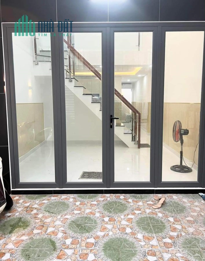 Bán nhà mới tặng nội thất Phạm Thế Hiển, 4.2x16 chỉ 4.4tỷ