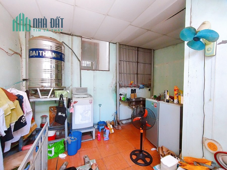 BÁN NHÀ PHÚ NHUẬN 28M2 3 TẦNG 4 PHÒNG NGỦ NỞ HẬU 4.3M HUỲNH VĂN BÁNH 3.3 TỶ