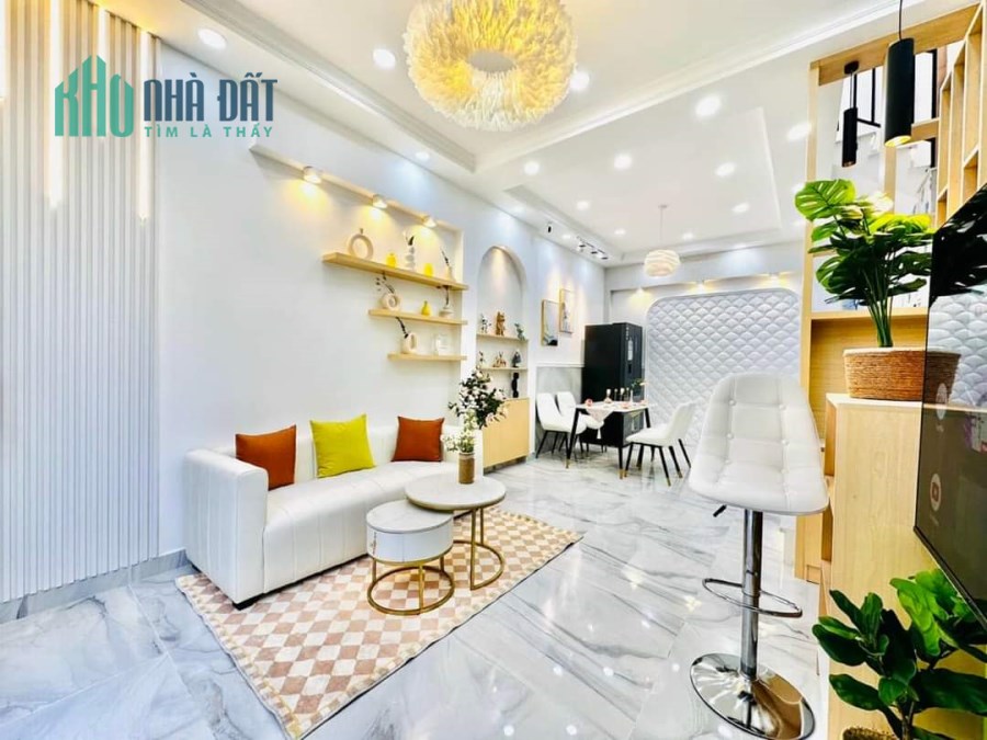 Nhà bán ở ngay, Nguyễn Thái Sơn, hẻm xe hơi, Diện tích 40m2 giá 4,79 tỷ thương lượng
