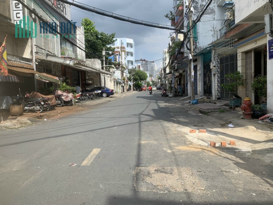 Nhà 2 mặt tiền Lê Thị Bạch Cát, Quận 11. Giá nhỉnh 3 tỷ, 42 m2