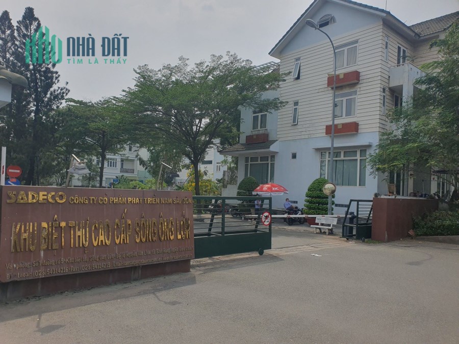 [QUẬN 7] BIỆT THỰ 3 MẶT TIỀN - KHU COMPOUND - 8 X 18 - ĐỐI DIỆN TRƯỜNG RMIT - GIÁ CHỈ 21.XX TỶ