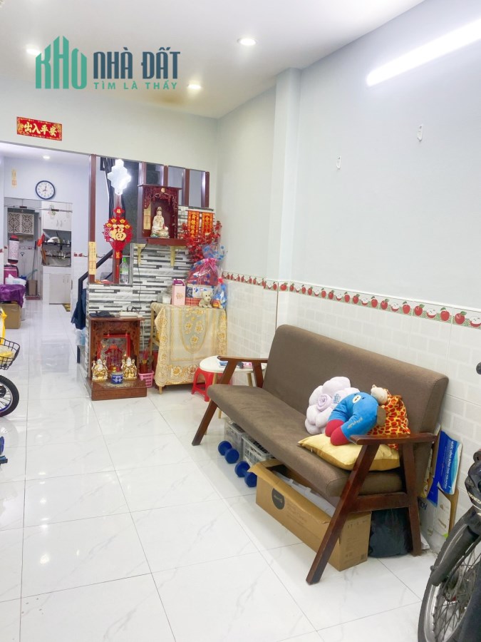 Bán nhà 3 TẦNG, 4 PN, 47M2 Văn Thân-Quận 6-Chỉ 4 Tỷ 3