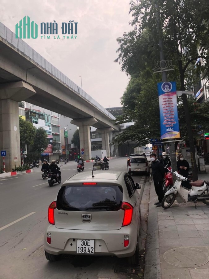 Siêu rẻ, bán gấp nhà Quang Trung, Hà Đông, 55m2, 4 tầng, 4PN giá 3.65 tỷ