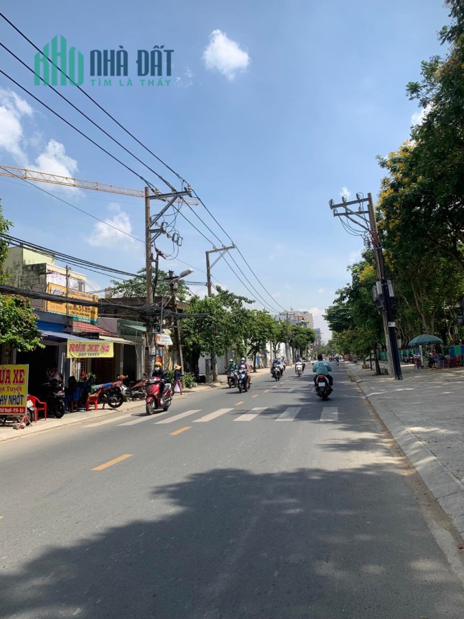 NHÀ ĐẸP GIÁ TỐT ĐƯỜNG TÔN THẤT THUYẾT QUẬN 4 CÁCH MẶT TIỀN ĐƯỜNG 20M NHỈNH 8 TỶ