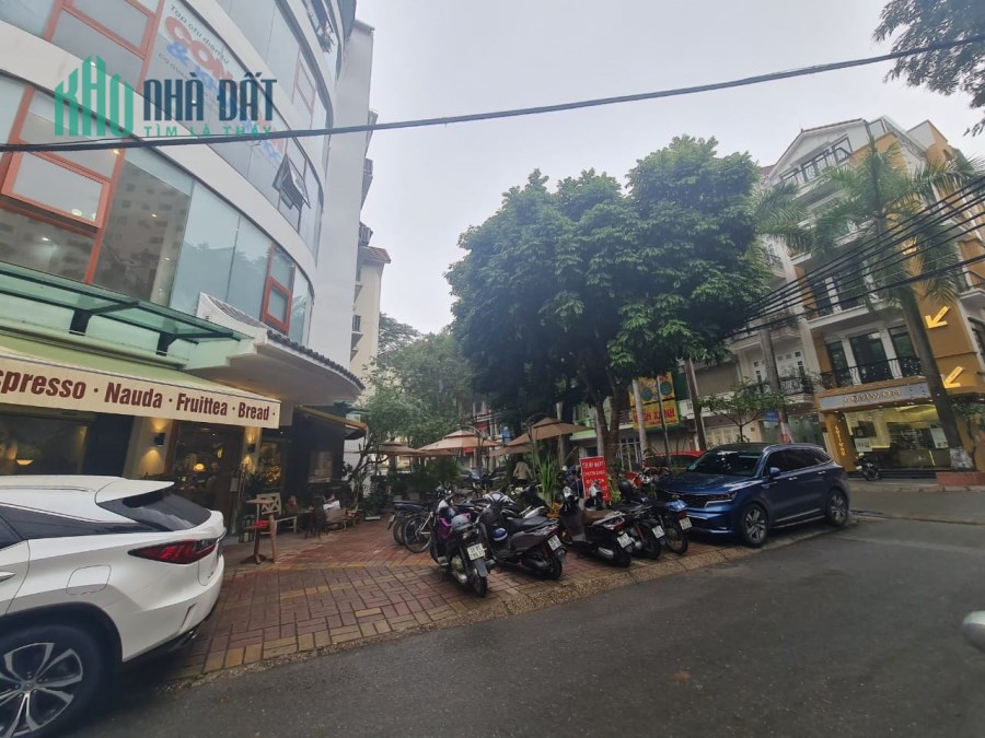 Nhà VIP phố Đỗ Quang, Cầu Giấy, 72m2, 7 tầng, MT: 5,2m, KD đẳng cấp, CC bán gấp tháng này