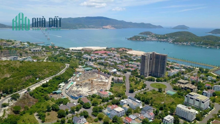 Bán căn hộ 2 phòng ngủ, diện tích 70m2 với giá 1.5 tỷ dự án New Galaxy Nha Trang LH: 0833528383