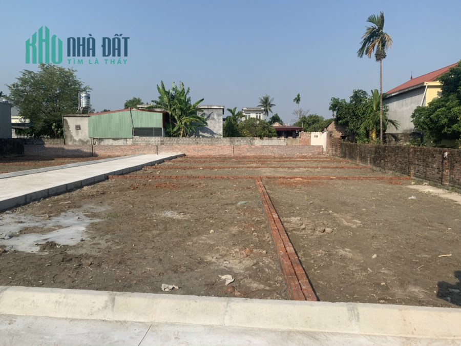 Bán 3 lô đất liền kề cạnh doanh trai quân đội nhân dân v