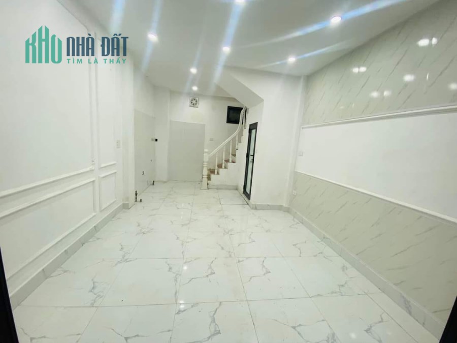 Bán nhà 5tầng (3 ngủ) 25/28m2 mặt tiền 3.8m 3.5tỷ Phố Kim Mã Ba Đình-0337628046